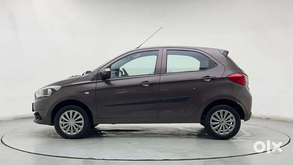 Tata Tiago 1.2 Revotron Xt, 2017, Petrol