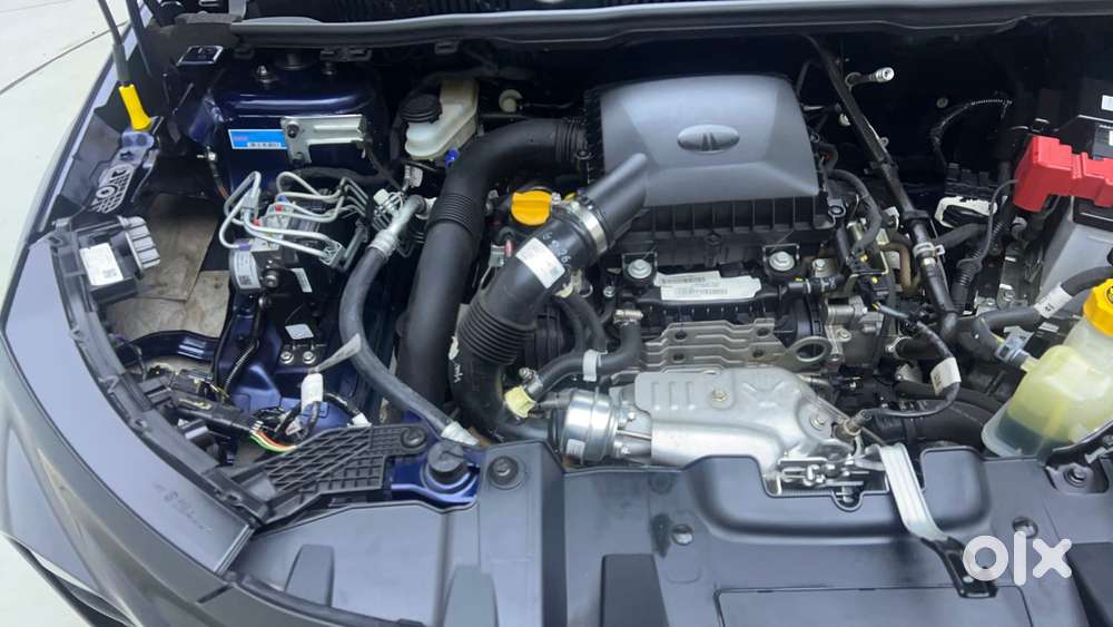 Tata Nexon Pure 1.2 Revotron Petrol 6 Mt, 2026, Petrol