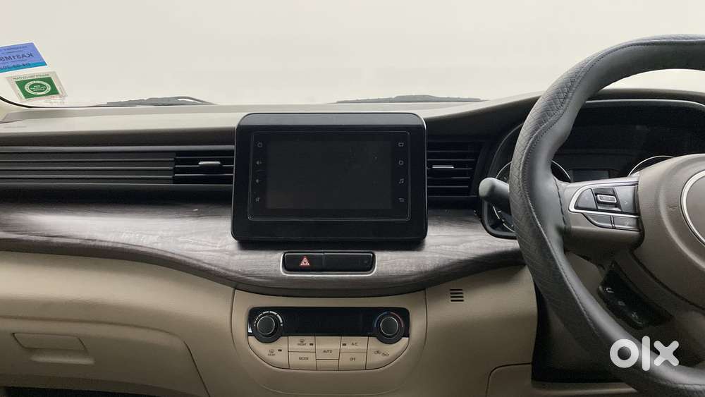 Maruti Suzuki Ertiga Zxi At, 2022, Petrol