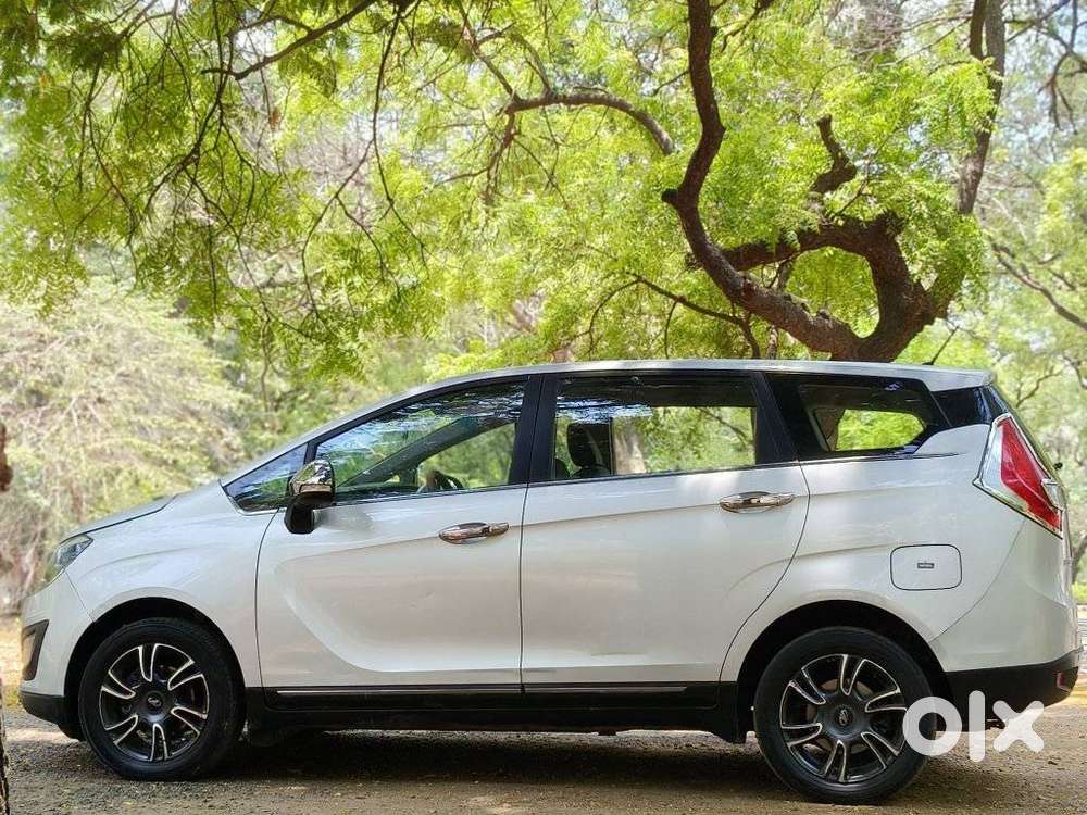 Mahindra Marazzo 1.5 M6 Plus 7 Str, 2021, Diesel