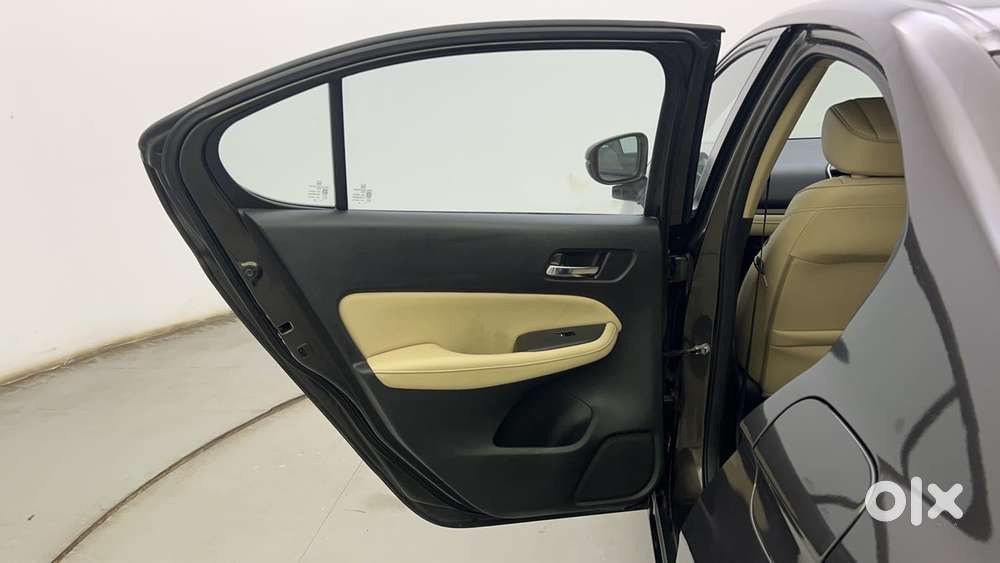 Honda City 1.5 Zx I-vtec Mt, 2021, Petrol