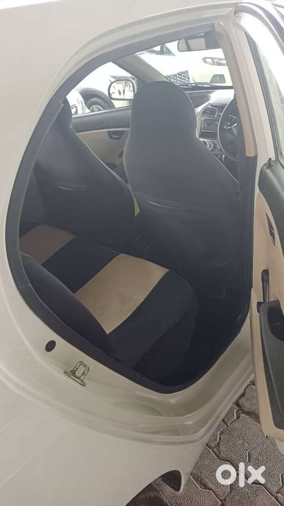 Hyundai Eon Era +, 2016, Petrol