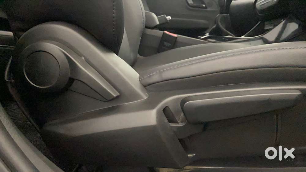 Tata Altroz Xz Plus I-turbo (s) Dark Edition, 2023, Petrol