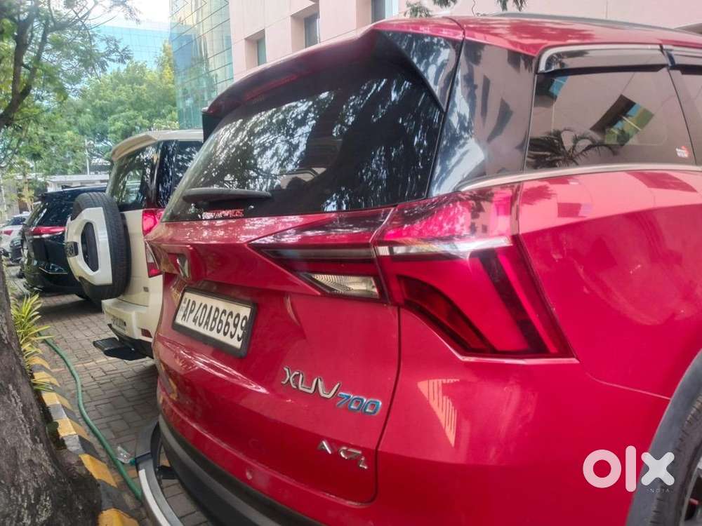 Mahindra Xuv 700 Luxury Pack 39800 Km Driven 2023 Model