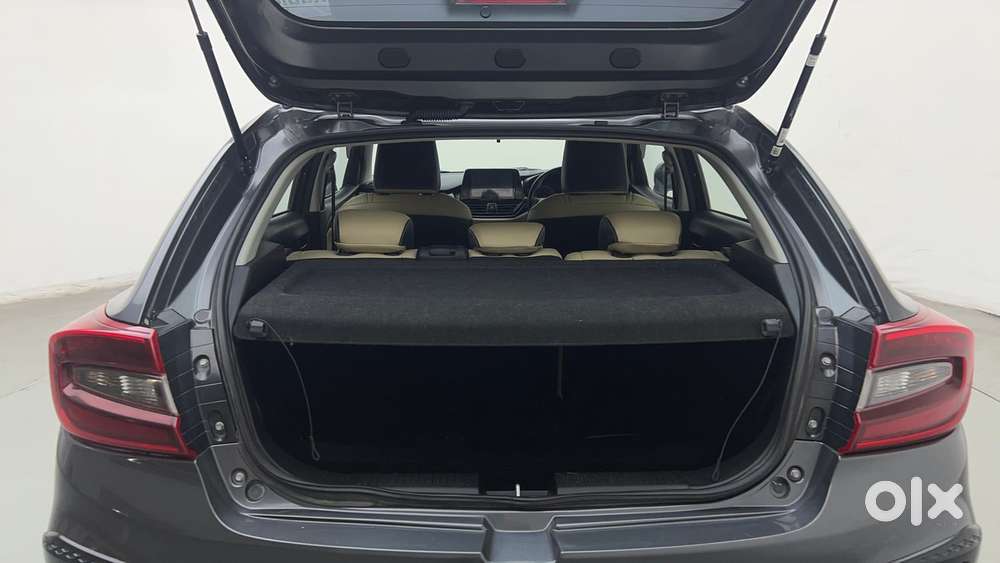 Toyota Glanza 1.2 E, 2024, Petrol