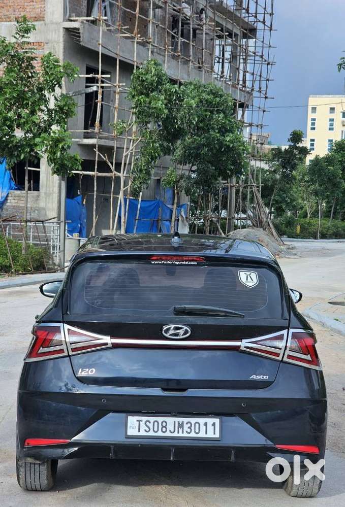 Hyundai I20 Asta (o) 1.2 Mt, 2022, Petrol