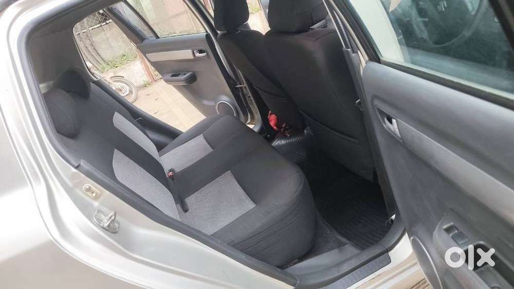 Maruti Suzuki Swift Vxi + Manual, 2009, Cng & Hybrids