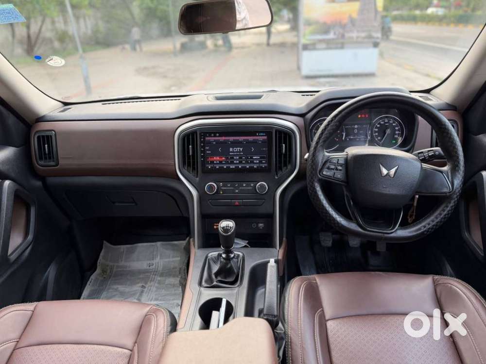 Mahindra Scorpio N Z2 Petrol Mt 6 Str, 2024, Petrol