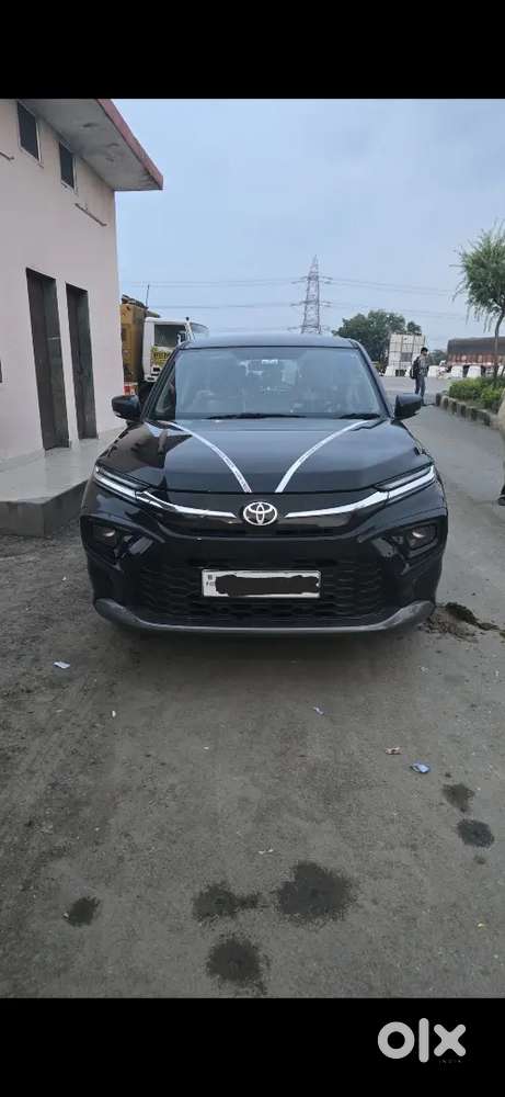 Toyota Urban Cruiser Hyryder 2025 Petrol 9500 Km Driven