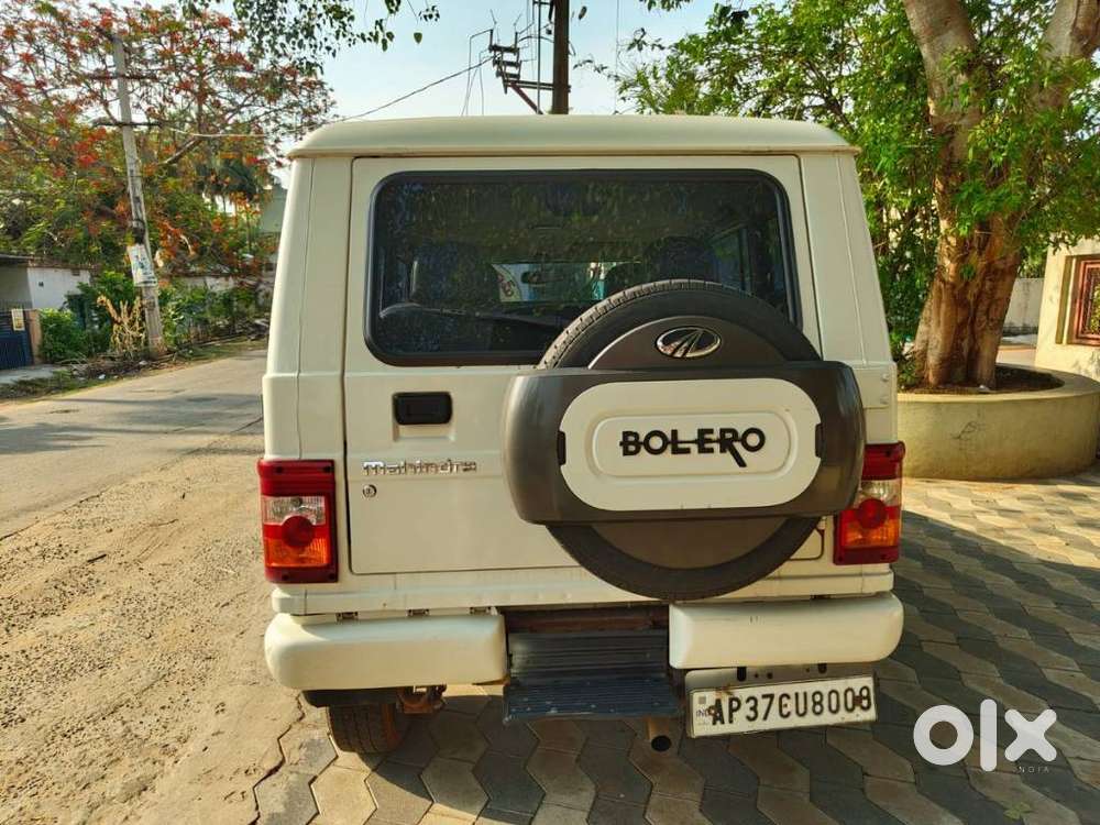 Mahindra Tuv 300 T6, 2016, Diesel