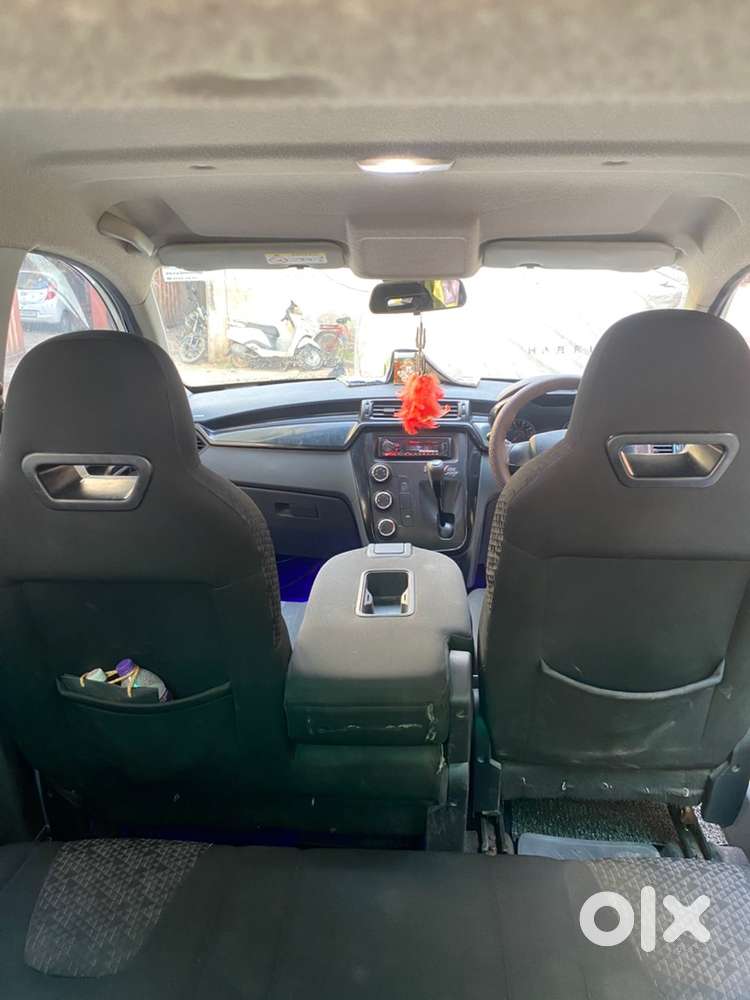 Mahindra Kuv100 Nxt Petrol 2018