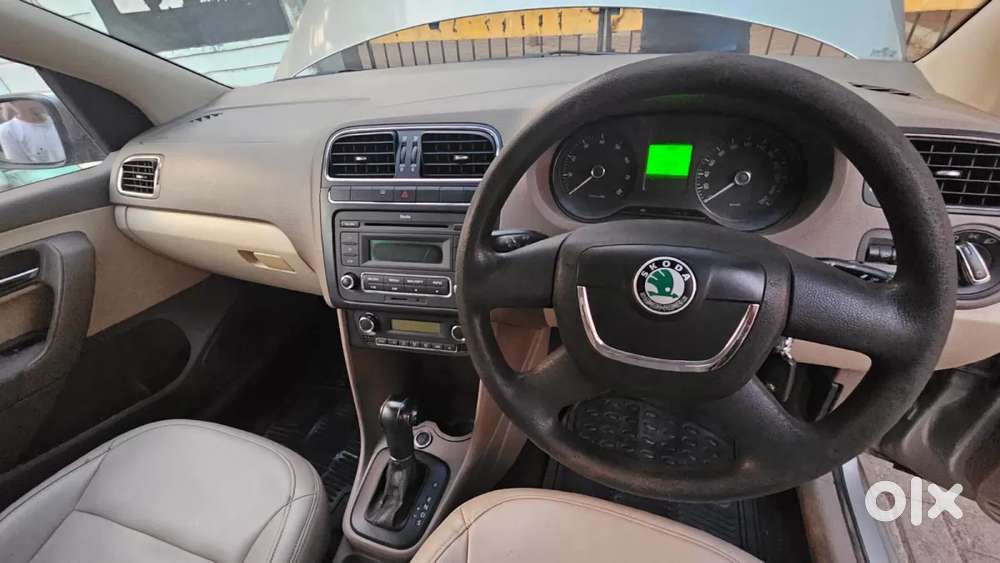 Skoda Rapid 1.6 Mpi At Ambition, 2012, Petrol