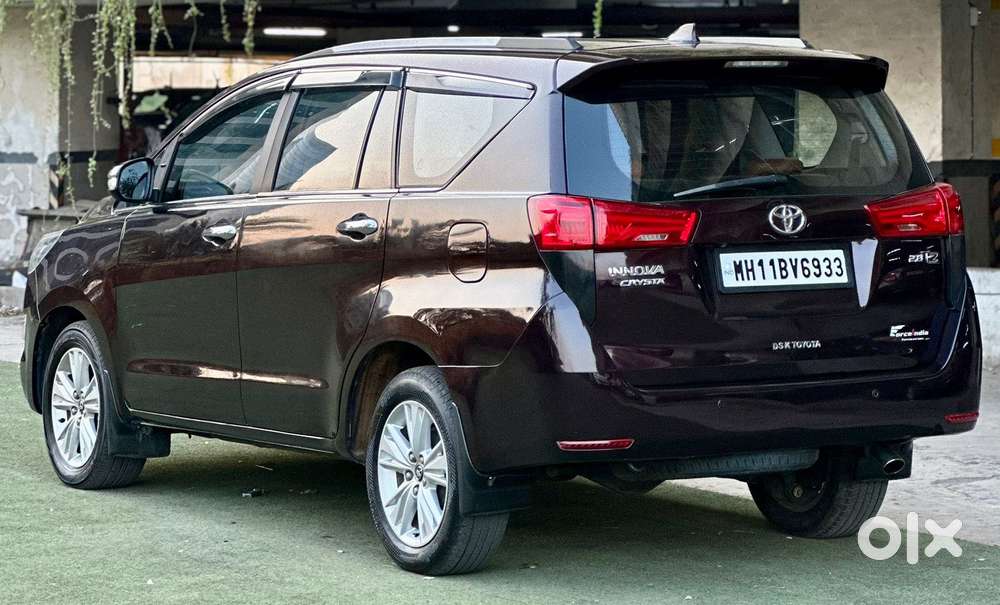 Toyota Innova Crysta 2.8z Automatic, 2016, Diesel