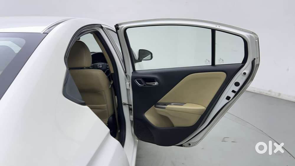 Honda City 1.5 Zx Cvt I-vtec, 2017, Petrol
