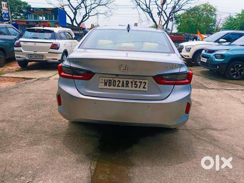 Honda City 2021 V Petrol