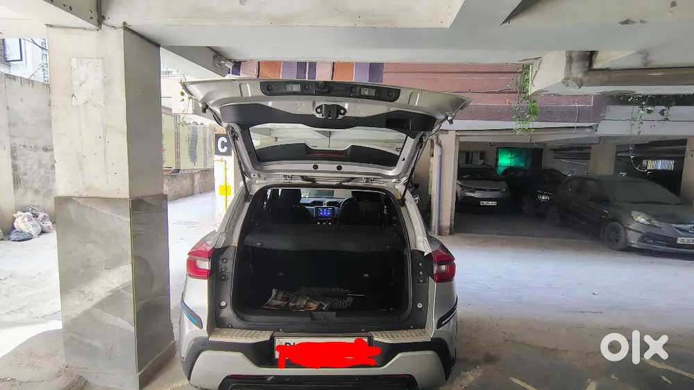 Nissan Magnite Top Model