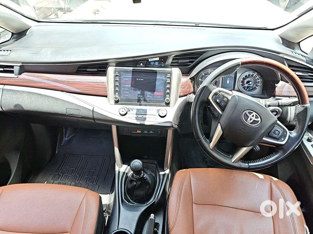 Toyota Innova Crysta 2.4 V, 2022, Diesel