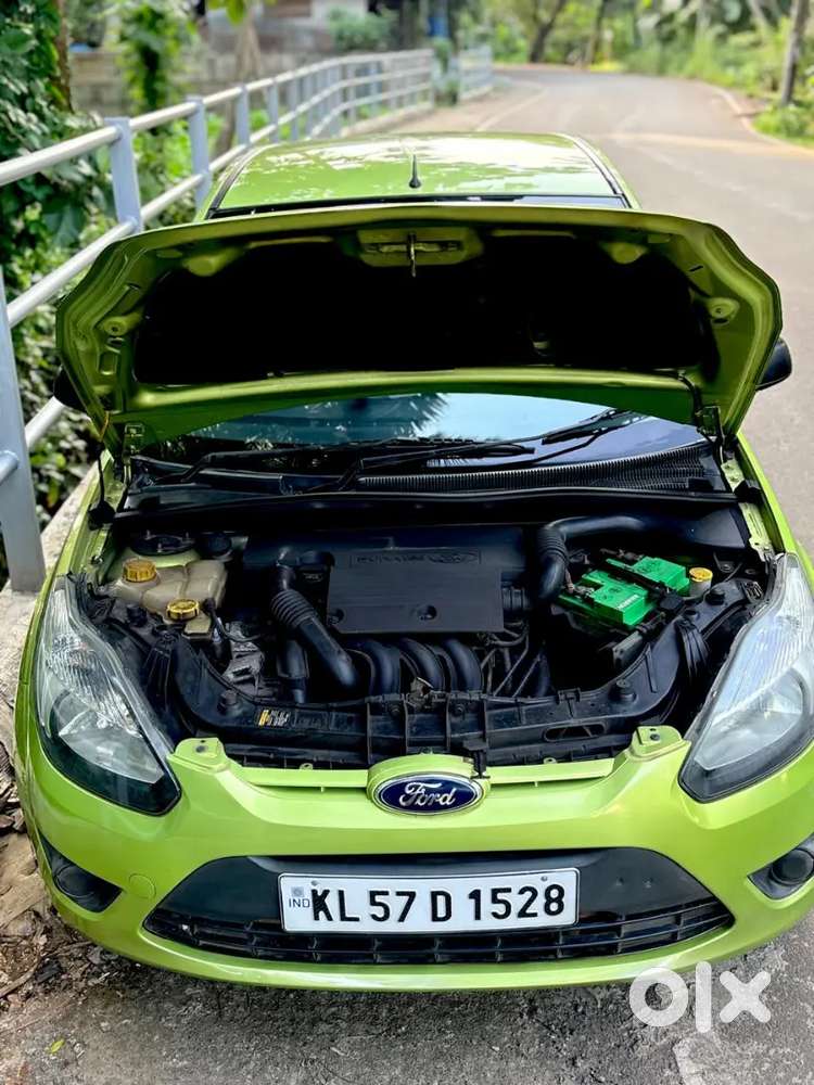 Ford Figo Petrol 2011