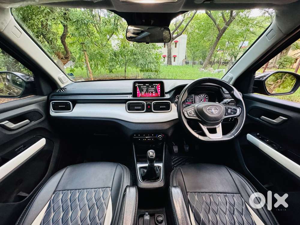 Tata Punch Creative Flagship Dual Tone Amt, 2023, Petrol