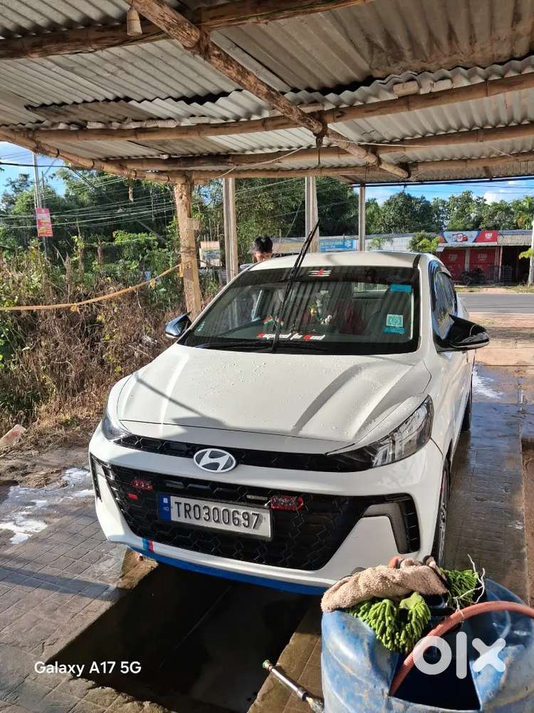 Hyundai Aura Sx Cng 2023