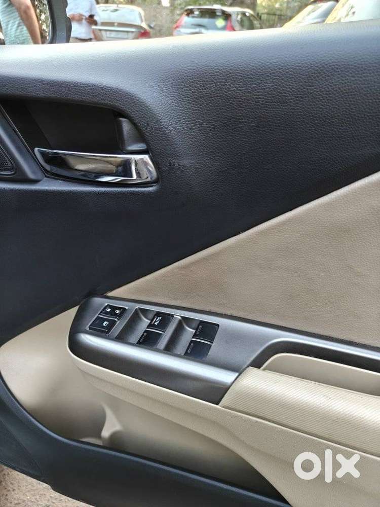 Honda City V Inspire, 2017, Petrol