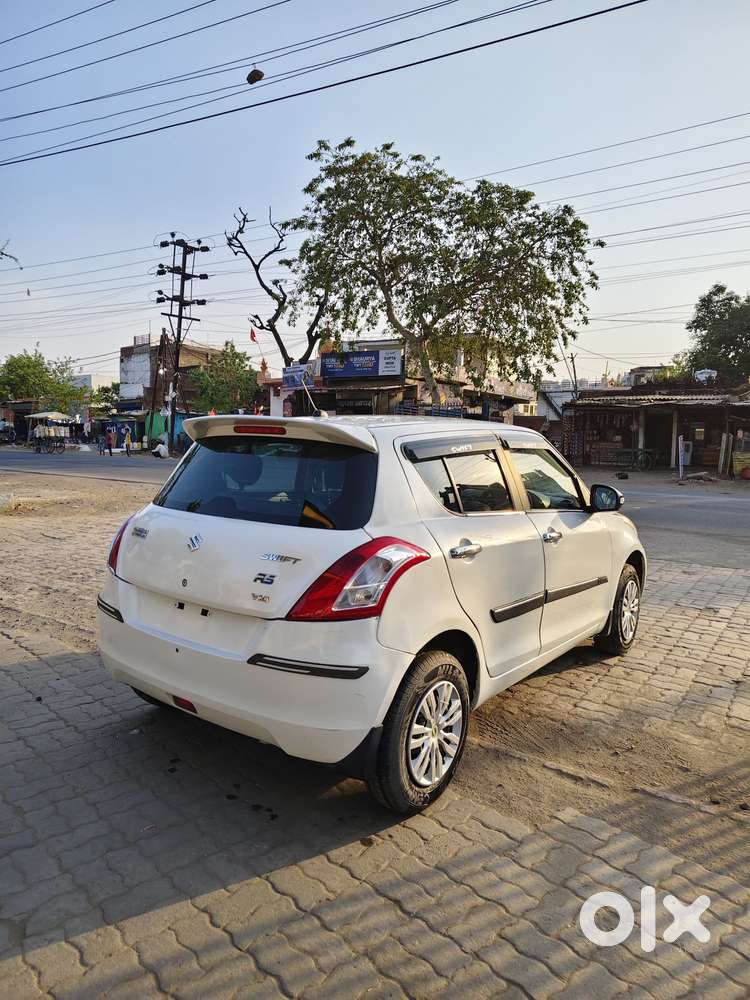 Maruti Suzuki Swift Amt Vvt Vxi, 2016, Petrol