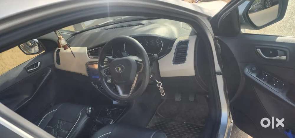 Tata Zest Xt Diesel Top Model 2015  25 Kmpl Mileage