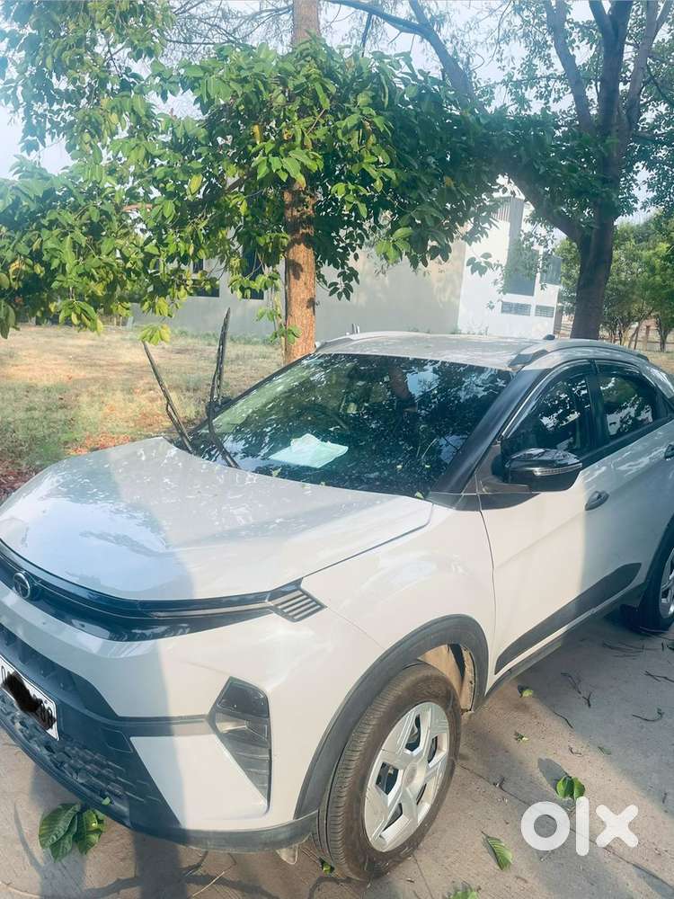 Tata Nexon 2024 Petrol Manual