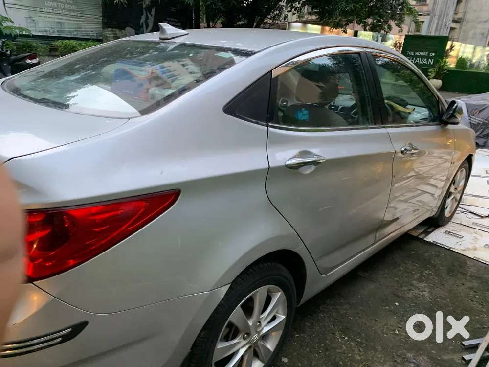 Hyundai Verna Fluidic 2011 Petrol Manual