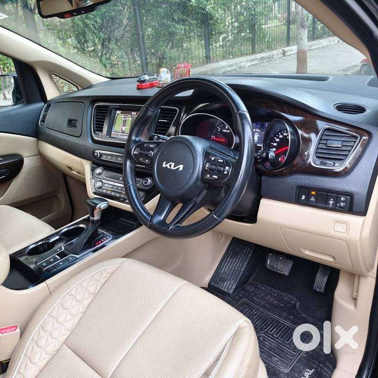 Kia Carnival Limousine Plus 7 Str, 2023, Diesel