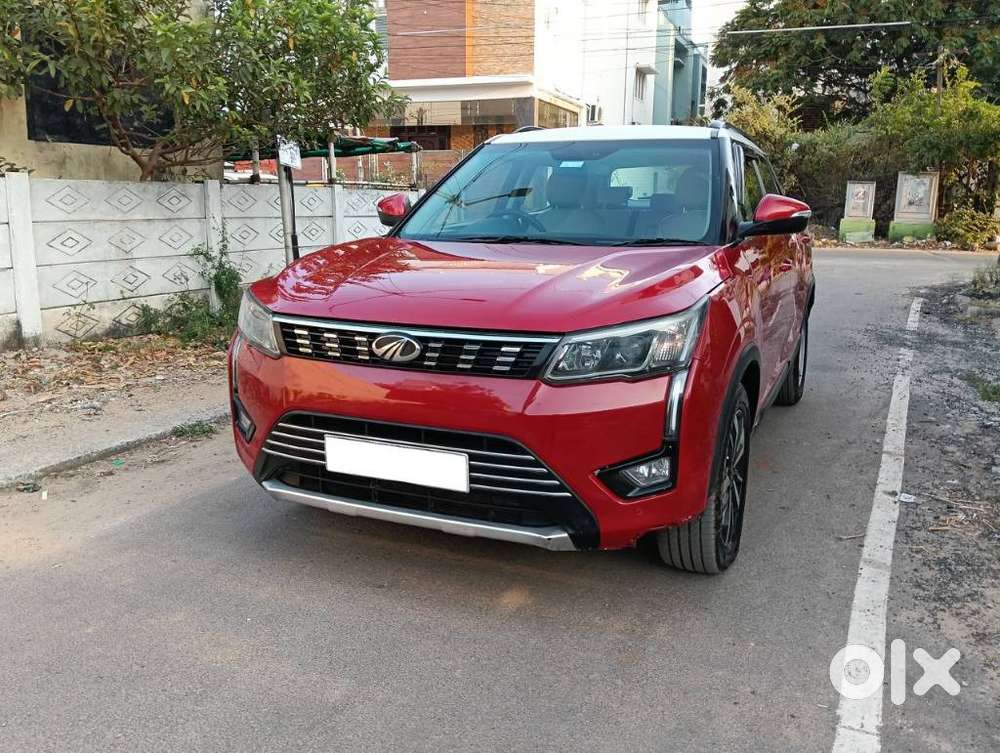 Mahindra Xuv300 W8 Option Dual Tone Diesel, 2020, Diesel