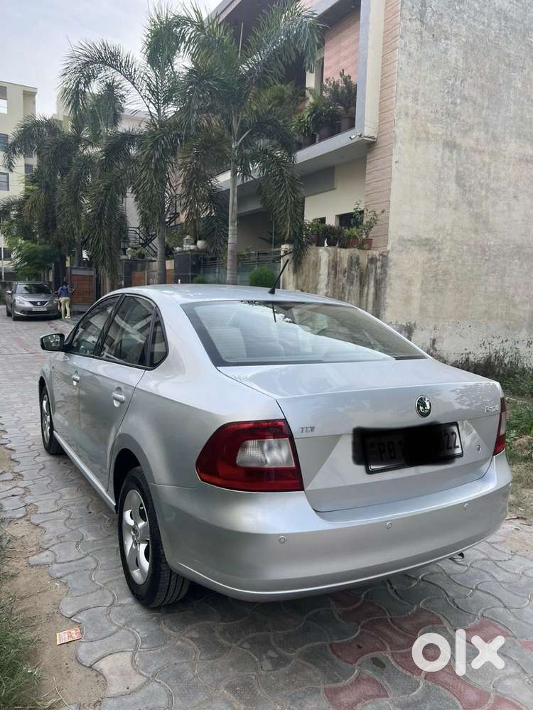 Skoda Rapid 2013-2016 1.5 Tdi Ambition With Alloy Wheel, 2013, Diese..