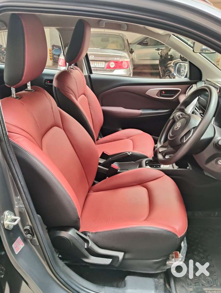 Toyota Urban Cruiser Taisor S 1.2 Petrol Amt, 2025