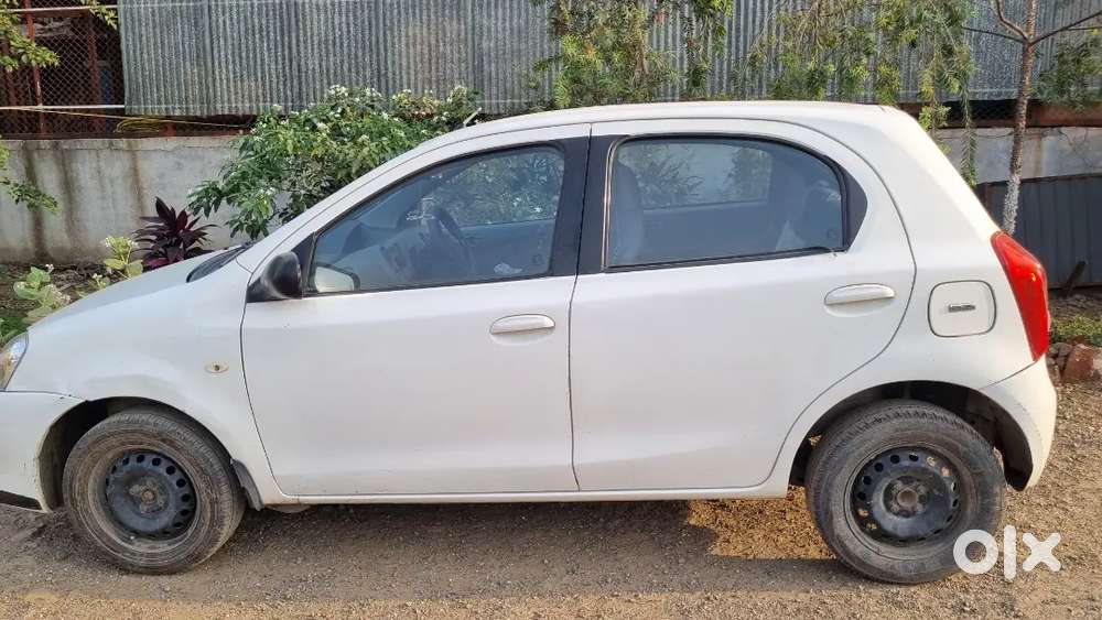 Toyota Etios Liva 2012 Diesel 194000 Km Driven
