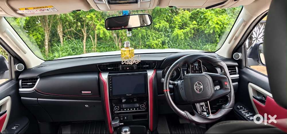 Toyota Fortuner (converted To Legender )2017