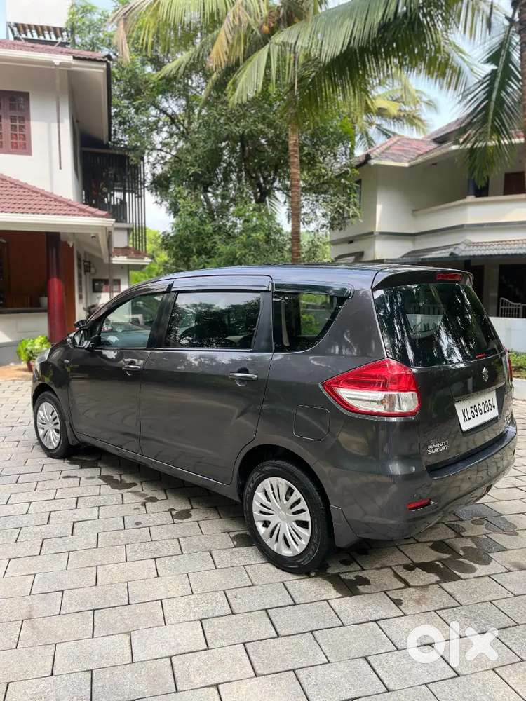 Maruti Suzuki Ertiga 2013 Diesel 123000 Km Driven
