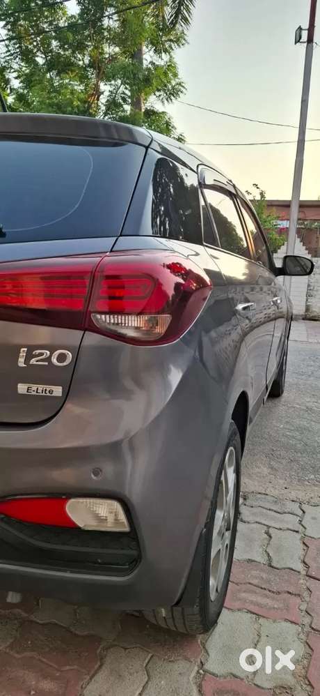Hyundai I20 Asta (o) 1.2 Mt, 2020, Petrol