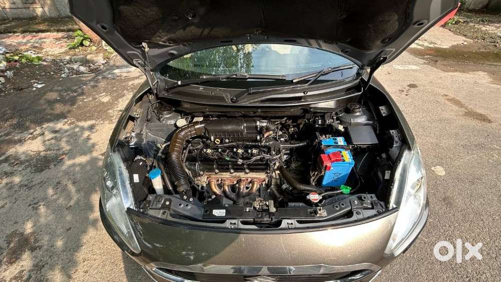 Maruti Suzuki Swift Dzire Vxi Optional, 2017, Petrol