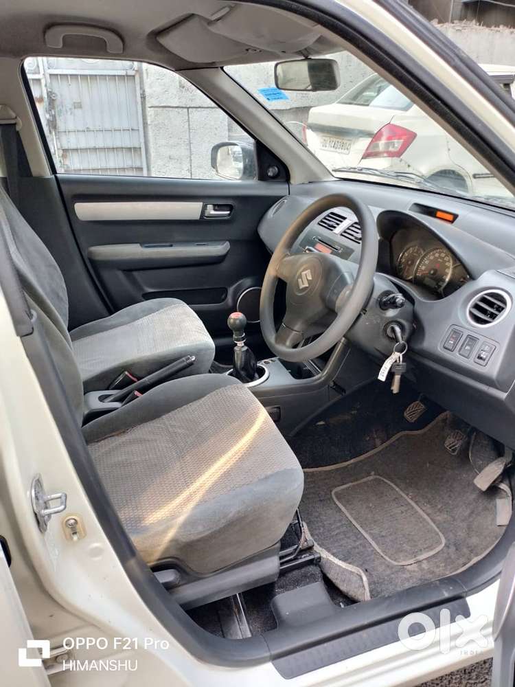 Maruti Suzuki Swift Dzire 1.2 Vxi Bsiv, 2011, Petrol