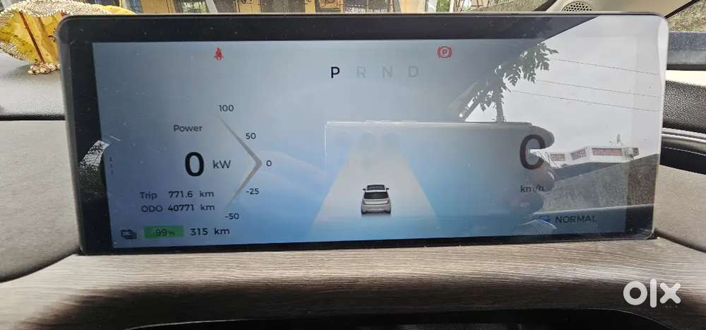 Mg Windsor Ev 2024 Electric Well Maintained