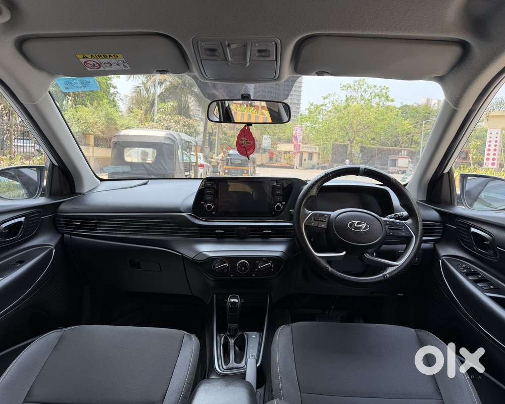 Hyundai I20 Sportz 1.2 Ivt, 2023, Petrol