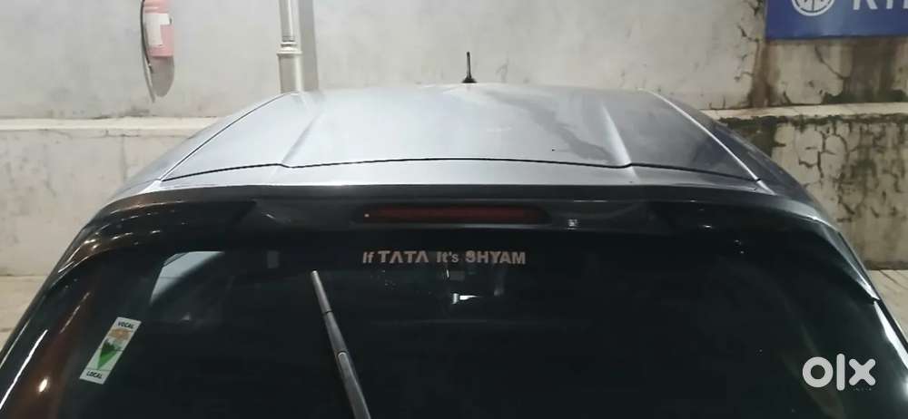 Tata Altroz 1.2 Xt, 2022, Petrol