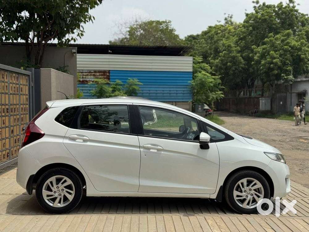 Honda Jazz V Automatic, 2017, Petrol