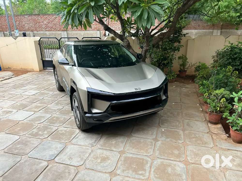 Mahindra Be 6 Be6