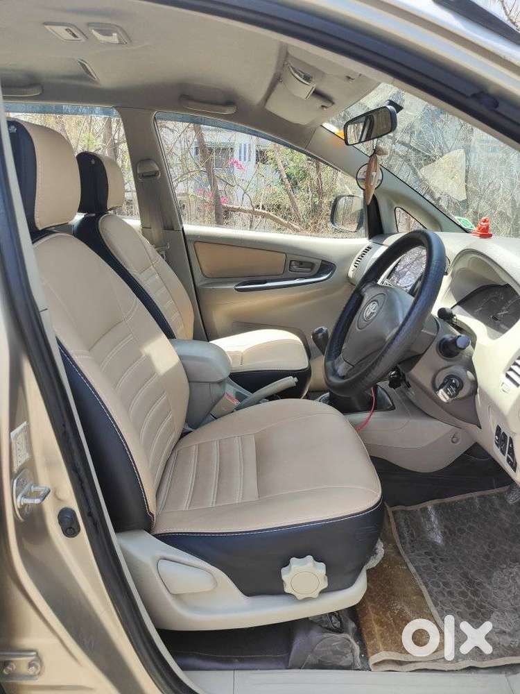 Toyota Innova 2.5 G (diesel) 7 Seater, 2010, Diesel