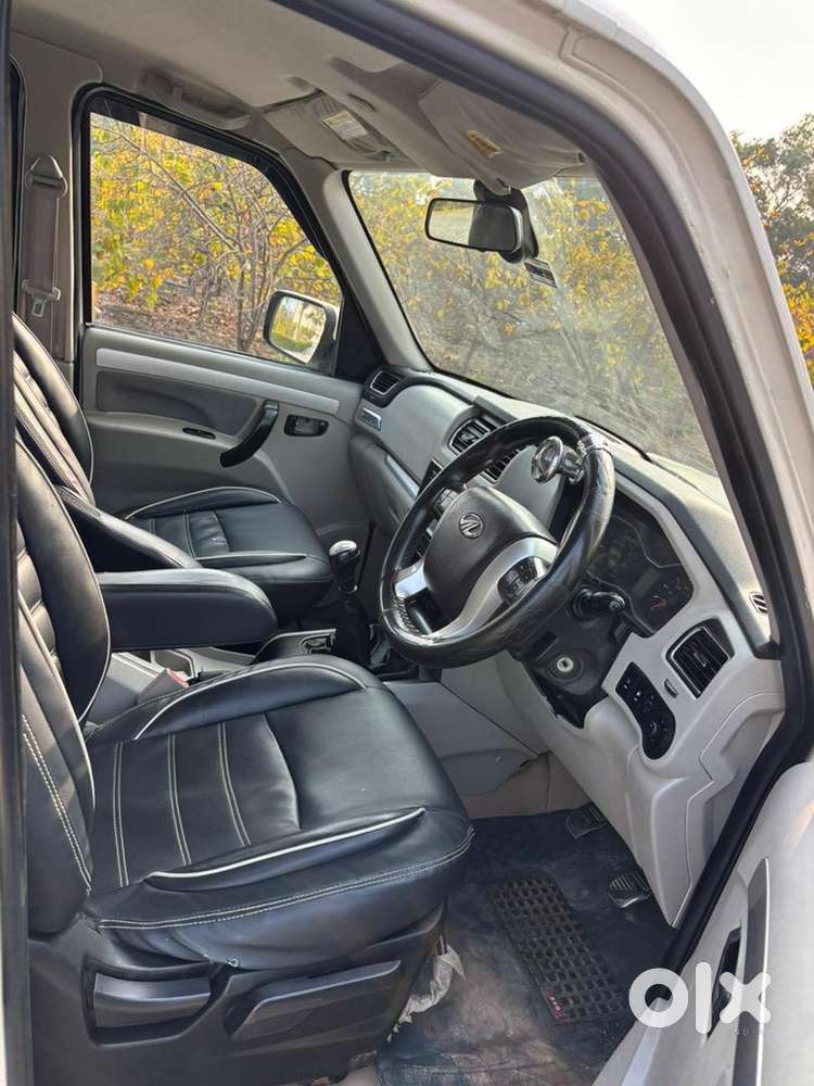 Mahindra Scorpio 2016 Diesel Well Maintained