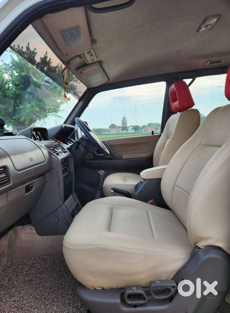 Mitsubishi Pajero 2.8 Sfx Bsiv Dual Tone, 2011, Diesel
