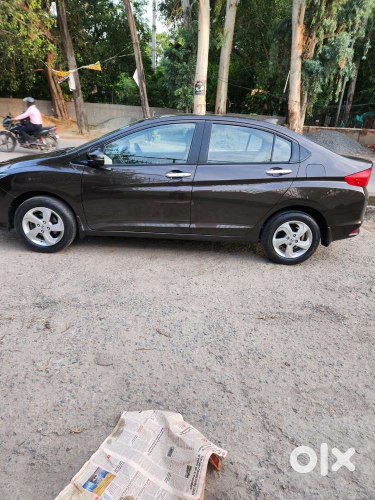Honda City V Mt Exclusive, 2016, Petrol