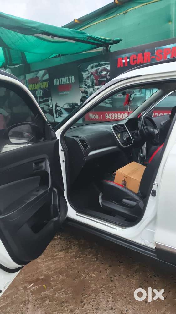 Maruti Brezza 1.5 Vxi 2022