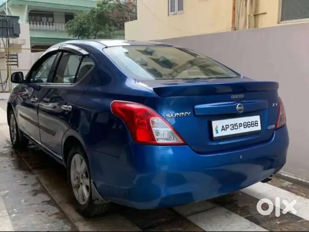 Nissan Sunny 2012 Diesel Well Maintained